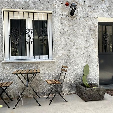 Il Cortiletto Apartment Catania Ngoại thất bức ảnh
